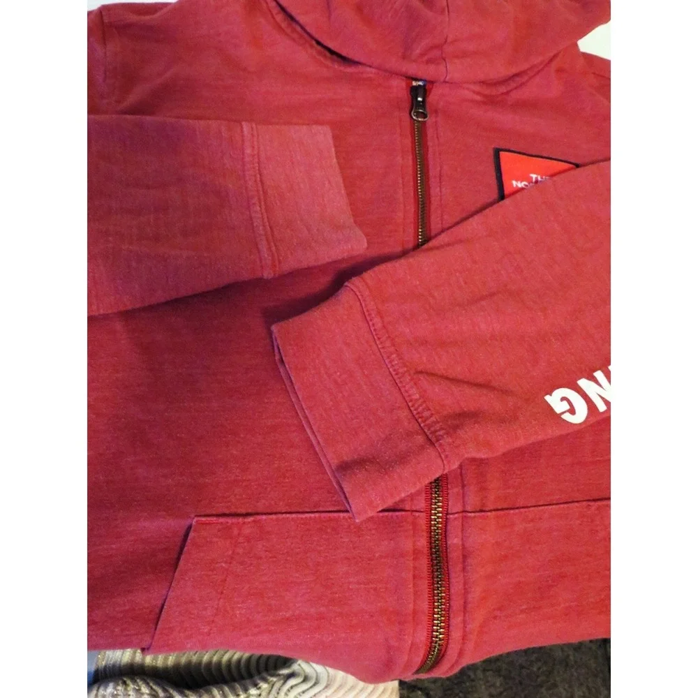 The North Face Men's Medium Zip Hoodie Red Heather Never Stop Exploring USA Flag